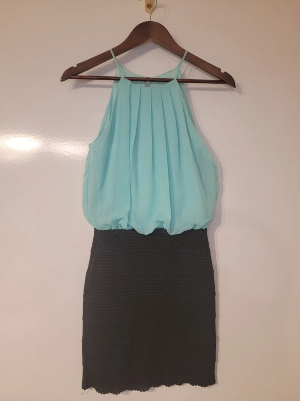B. Darlin Dress Womens